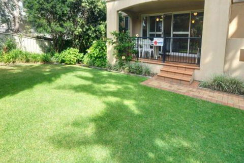Aquarius Apartment 3 - Grafton Accommodation 1