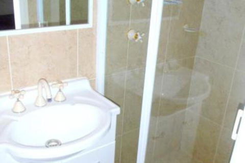 Andorra 1 - Grafton Accommodation 5