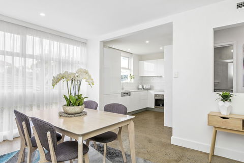 BOUTIQUE STAYS - Brighton By The Sea - Grafton Accommodation 3