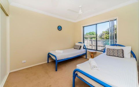 Oceania Cottage LJHooker Yamba - Grafton Accommodation 5