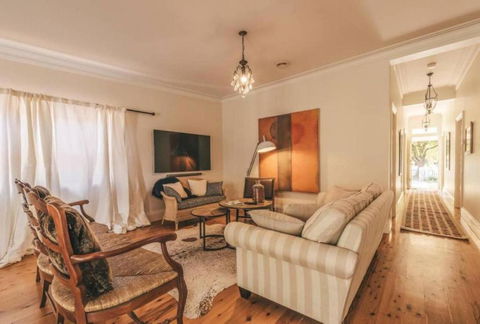 Ambrose On Byng Central Location W / 2 Bathroom - Grafton Accommodation 6