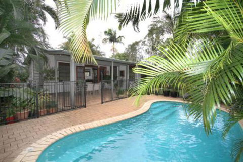 1 / 121 Park Crescent Coolum Beach - Grafton Accommodation 0