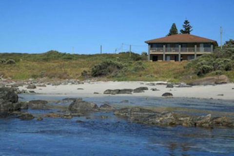 Augusta Beachfront Accommodation - Grafton Accommodation 0