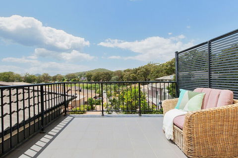 Aqua Lagoon - Grafton Accommodation 1