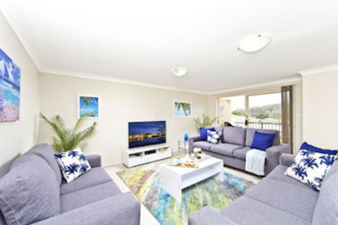Aqua Lagoon - Grafton Accommodation 0
