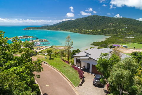 Casa Del Mar Airlie Beach - Grafton Accommodation 1