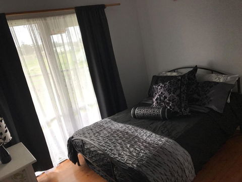 Farm Stay On Horse Property - Grafton Accommodation 2