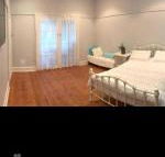 Farm stay on horse property - Grafton Accommodation