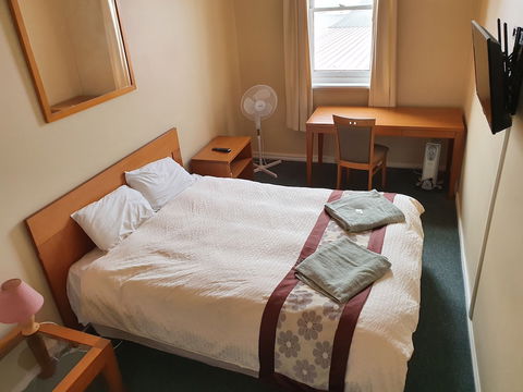 Victoria Hotel - Grafton Accommodation 6