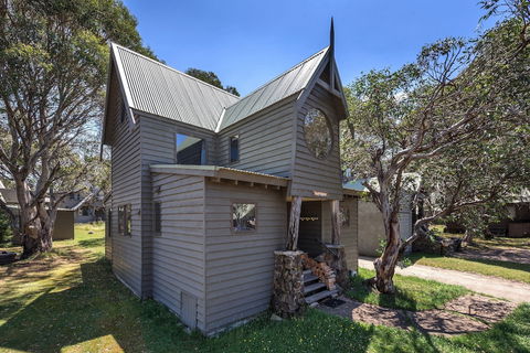 Aaragon - Grafton Accommodation 1