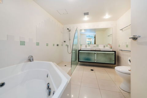 Peregian On The Beach - 5/31 Lorikeet Drive - Grafton Accommodation 3
