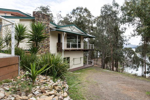 Devinegetaway - Grafton Accommodation 1