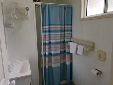 Jacaranda Holiday Park - Grafton Accommodation 4