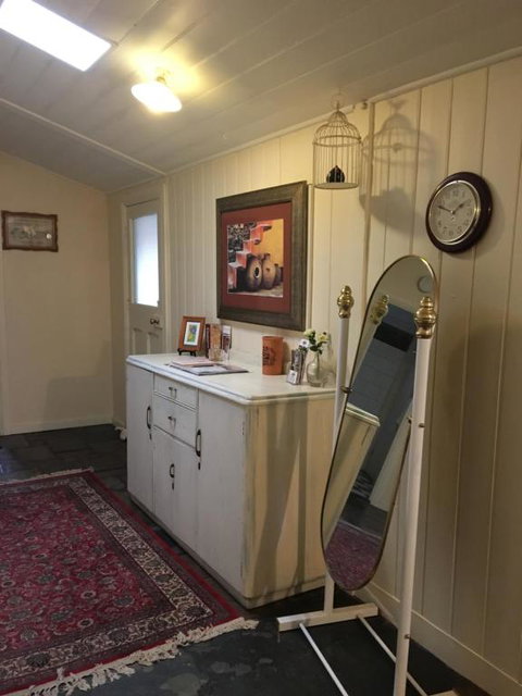 Gasworks B & B Cottages - Grafton Accommodation 5