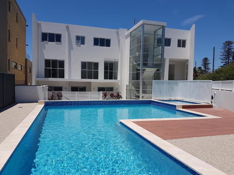 Kiama Harbour View - Grafton Accommodation 6