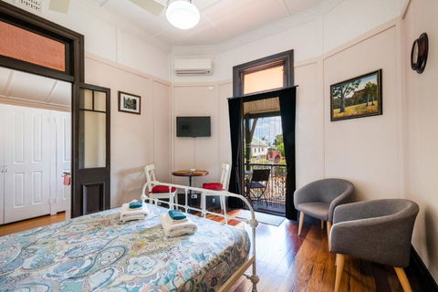 The Rosary - Grafton Accommodation 4