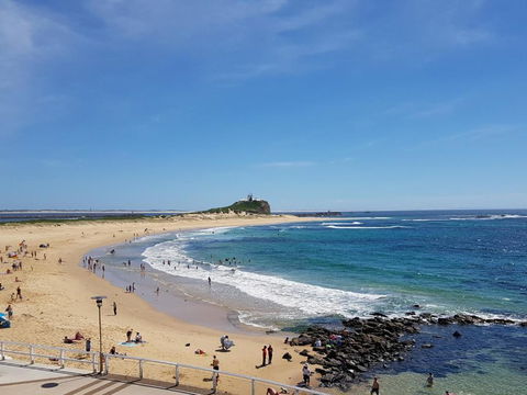 Arena Luxury Beachfront Apartment - Grafton Accommodation 2