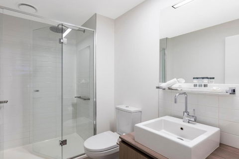 Apartments At 350 William - Grafton Accommodation 4