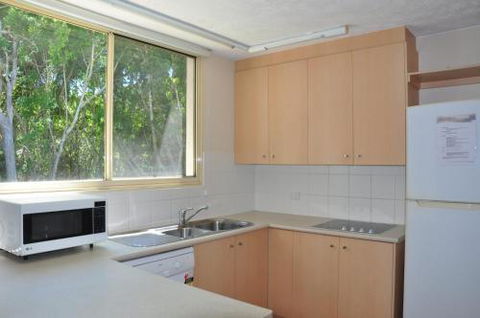 32 / 15 Rainbow Shores Unit Overlooking Bushland With Shared Swimming Pool Spa & Tennis Court - Grafton Accommodation 0