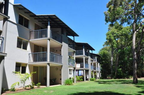 32 / 15 Rainbow Shores Unit Overlooking Bushland With Shared Swimming Pool Spa & Tennis Court - Grafton Accommodation 5