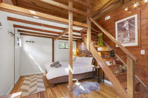 BLUE APPLE LODGE - Grafton Accommodation 4