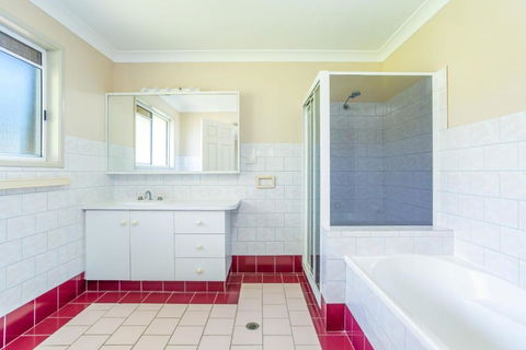 Rainbow Views Rainbow Beach Stunning Ocean Views & A Swimming Pool - Grafton Accommodation 6