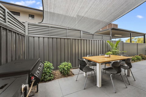 Lake Escape On Pool Avenue - Grafton Accommodation 6