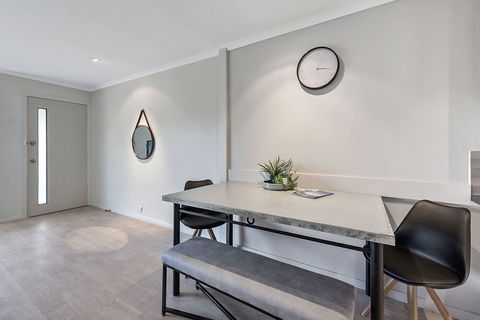 Lake Escape On Pool Avenue - Grafton Accommodation 4