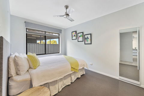 Lake Escape On Pool Avenue - Grafton Accommodation 0
