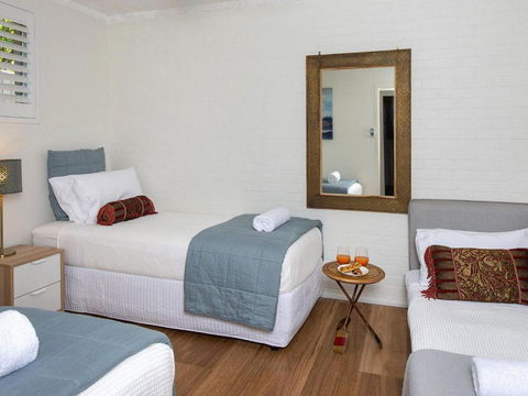 Kendalls Beach HideAway 3 Nights For Price Of 2 During Winter Months - Grafton Accommodation 3