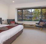 ShorelineatThe Sebel on Kiamas harbour foreshore - Grafton Accommodation