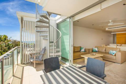Unit 203 Plantation Rainbow Beach Plantation Resort Top Floor Aircon Free Wi Fi - Grafton Accommodation 0
