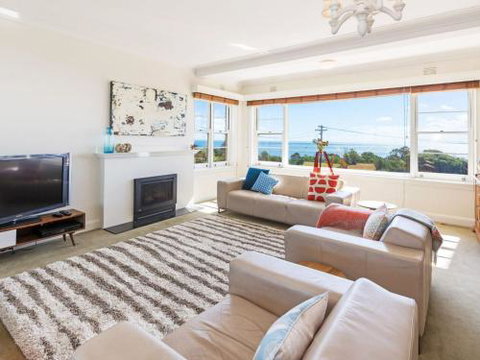 BEACH BELLE MORNINGTON - Grafton Accommodation 1