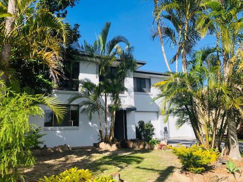 12 Cooloola Drive Family Home Close To Beach Pet Friendly - Grafton Accommodation 4
