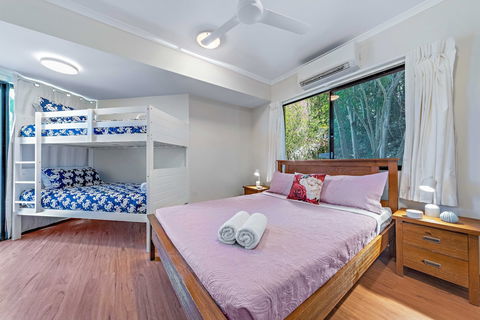 Ambience Of Airlie - Airlie Beach - Grafton Accommodation 4