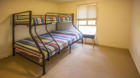 Atlantis On Lake Conjola Sandra St. 1 Lake Conjola - Grafton Accommodation 4