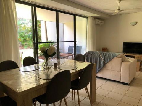 Baden 42 Rainbow Shores Ground Floor Unit Air Conditioned Overlooking Outdoor Spa - Grafton Accommodation 2