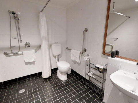 Apartment 5 The Stables Perisher - Grafton Accommodation 5