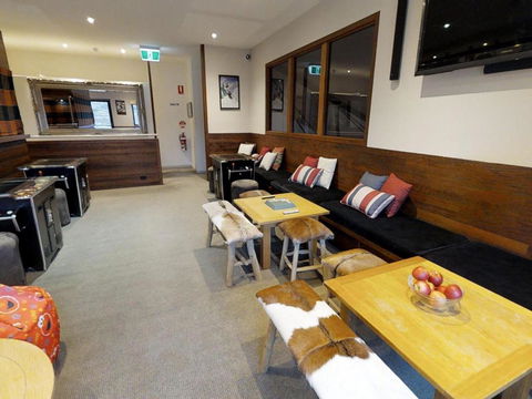 Apartment 5 The Stables Perisher - Grafton Accommodation 2