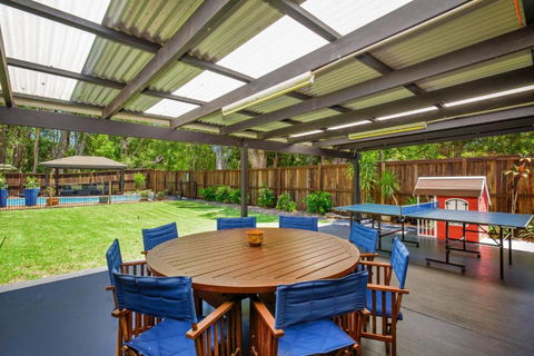13 Orania Court Rainbow Shores Pool Sleeps 8 Air Conditioning Fire Pit - Grafton Accommodation 2