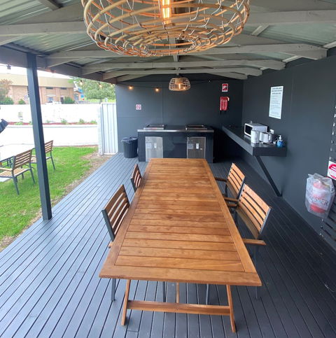 Batemans Bay Hotel - Grafton Accommodation 3