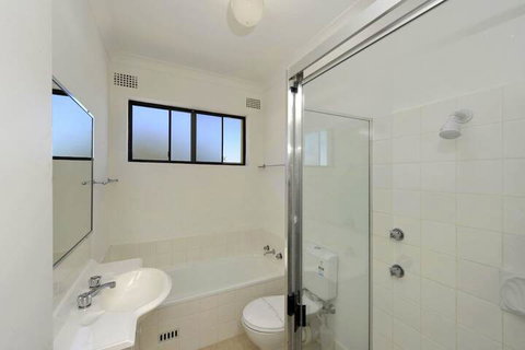 Bay Village Unit 10 Shoal Bay - Grafton Accommodation 2