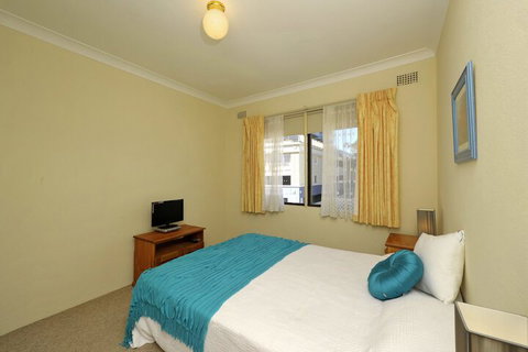 Bay Village Unit 10 Shoal Bay - Grafton Accommodation 1