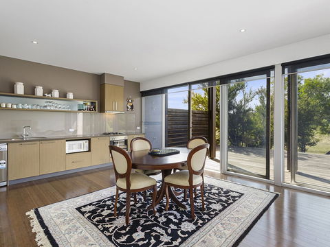 DREW Stay On St. Andrews Top Rated Golf Course - Grafton Accommodation 5