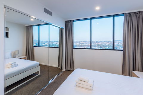 Airtrip Apartments On Deshon St - Grafton Accommodation 4