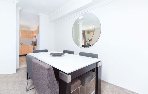 DD Apartments Darling Harbour - Grafton Accommodation 4