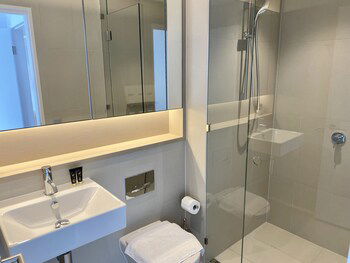 JC Waterfront Apartments Collins Wharf - Grafton Accommodation 4