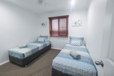 Absolute Airlie Airlie Beach - Grafton Accommodation 3