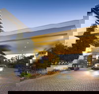 Ramada by Wyndham Diplomat Canberra - Grafton Accommodation
