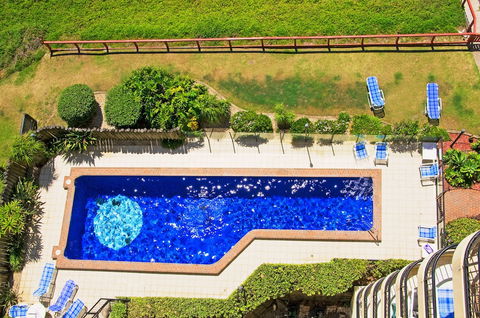 Pelican Sands Beach Resort - Grafton Accommodation 3